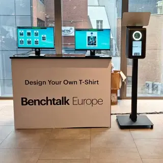 The power of AI! 
We combined our AI photo unit with live printing for the Benchling Europe conference last week.
We created 4 different custom prompts for attendees to choose from.
They could then personalise the photo further with names before printing onto T-Shirts or Tote bags.
Live printing can also be done on mugs, bottles, passport holders and much more!
Drop us an email for more info on live printing 
Hello@eventstar.uk
#aiphotos #liveprinting #livemerchprinting #conferenceideas 
#livetotebagprinting #livetshirtprinting